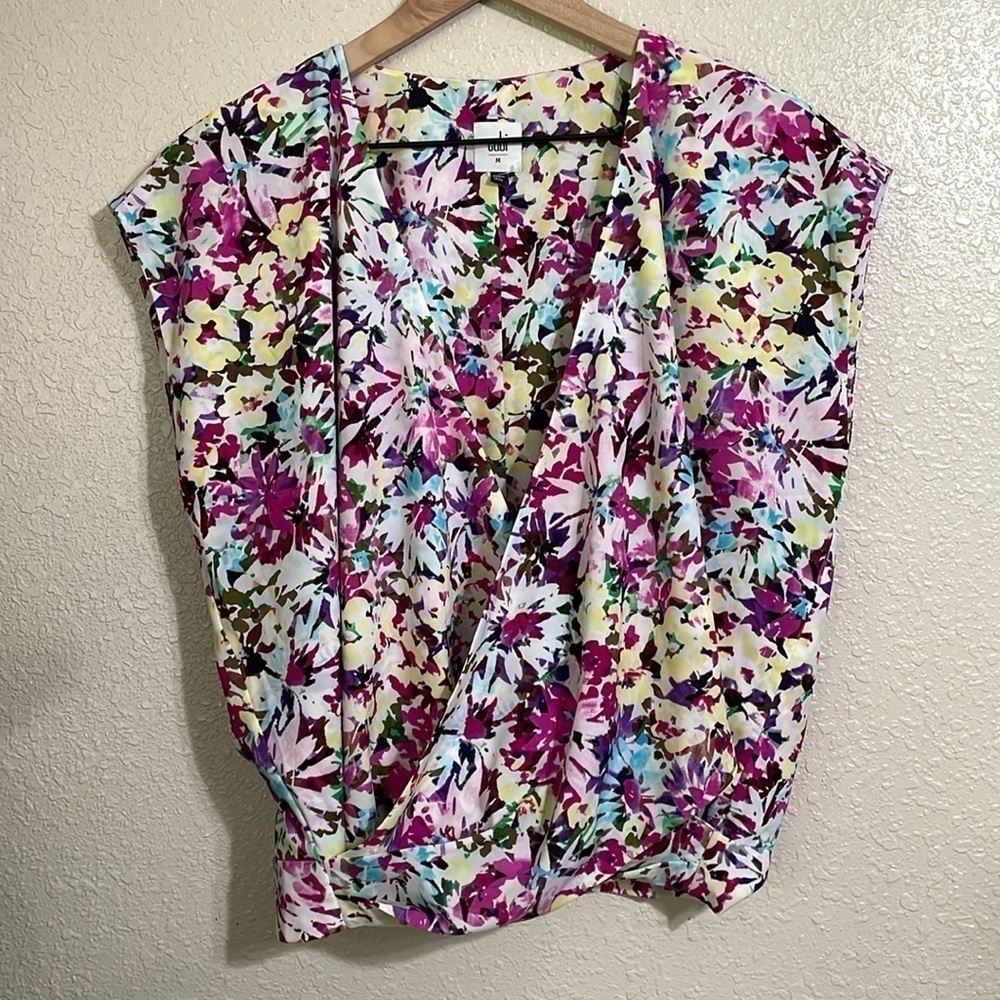 Cabi floral print sleeveless wrap top